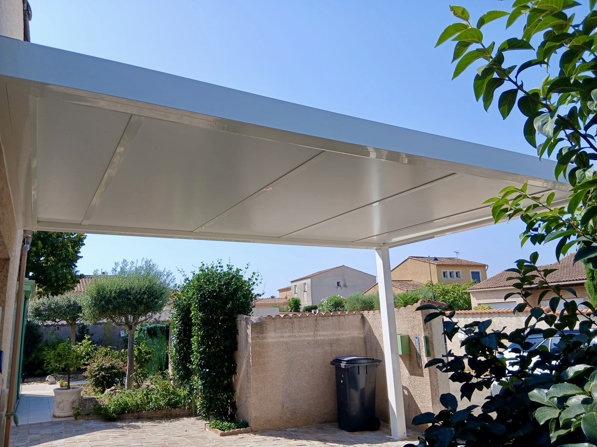 Atempora réalisation de carport à Caissargues