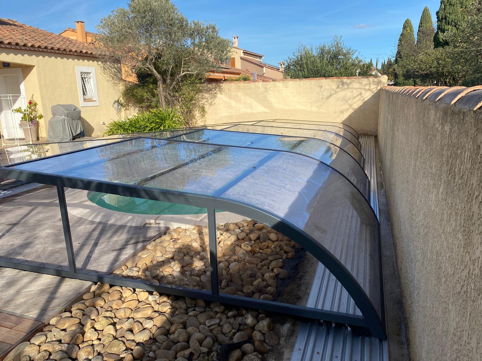 Abri de piscines dans le Gard 7